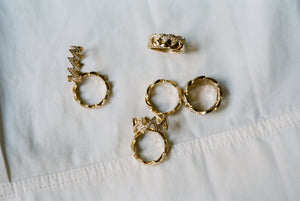 Vice-Versa-14k-Gold-Versa-Mini-Ring
